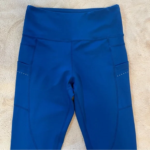 Zyia Blue Reflective Pocket Leggings, Zyia, Size 6-8 - Picture 6 of 15